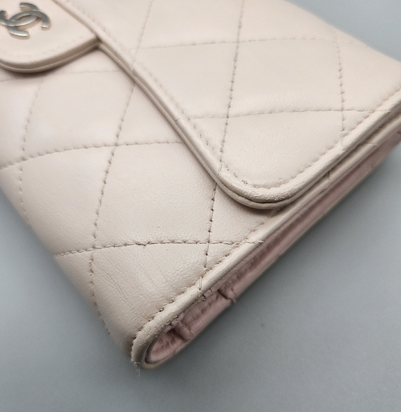 🌸CHANEL Authentic Matelassé Lambskin Long Wallet/Clutch🌸 - Picture 8 of 16